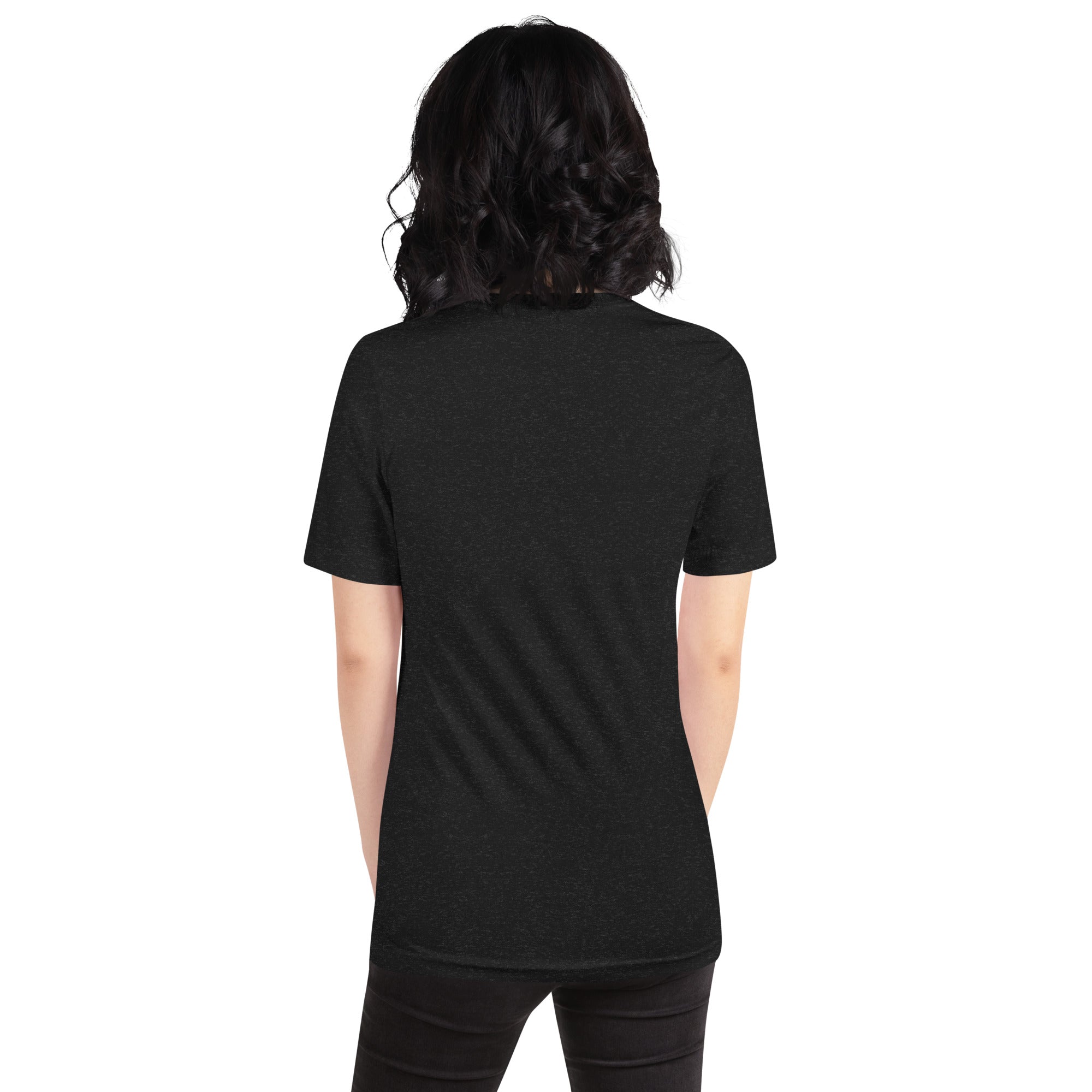 Back view of woman wearing black heather Vegout Voyage t-shirt